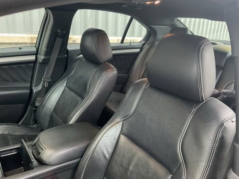 Used 2015 Ford Taurus SEL w/ Equipment Group 201A image 9