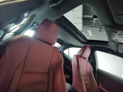 Used 2019 Lexus IS 300 F Sport w/ F Sport Package image 13