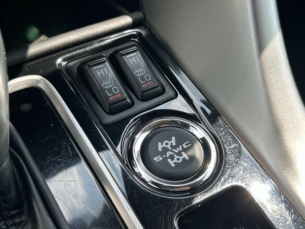 Used 2024 Mitsubishi Eclipse Cross SE AWD/4WD image 33