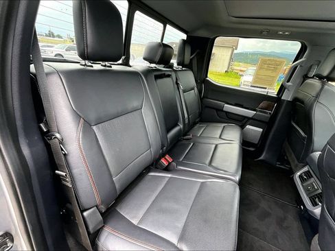 Used 2024 Ford F350 Lariat w/ Lariat Ultimate Package AWD/4WD image 28