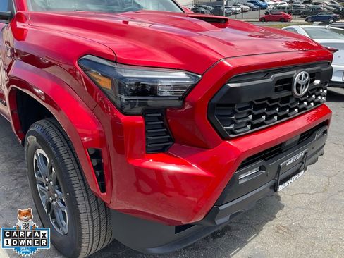 Used 2024 Toyota Tacoma TRD Sport w/ TRD Sport Upgrade Package AWD/4WD image 68