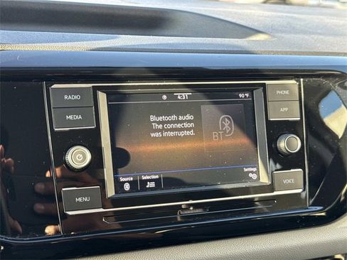 Certified 2022 Volkswagen Taos S image 22