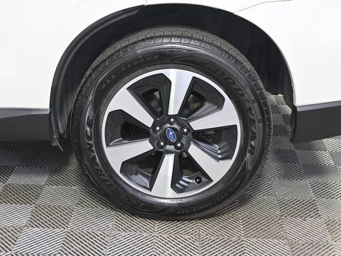 Used 2018 Subaru Forester 2.5i Premium AWD/4WD image 20