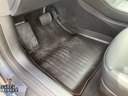 Used 2023 Tesla Model 3 Standard Range image 20