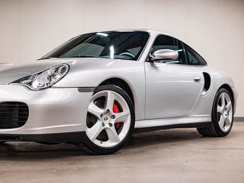 Used 2003 Porsche 911 Turbo AWD/4WD image 16