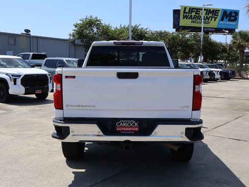 Used 2023 Chevrolet Silverado 2500 LTZ w/ LTZ Convenience Package image 21
