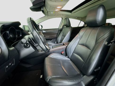 Used 2018 MAZDA MAZDA3 Grand Touring w/ Premium Equipment Package image 9