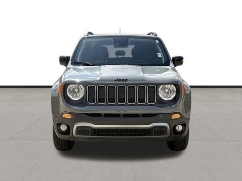 Used 2023 Jeep Renegade Latitude AWD/4WD image 2