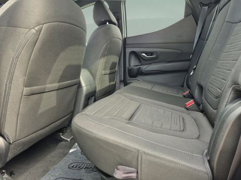 Used 2024 Hyundai Santa Cruz SEL image 14