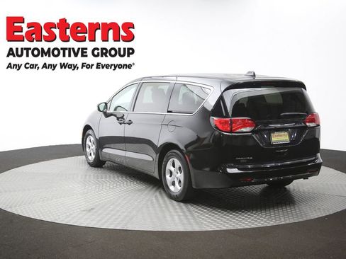 Used 2017 Chrysler Pacifica LX w/ Tire & Wheel Group FWD image 63
