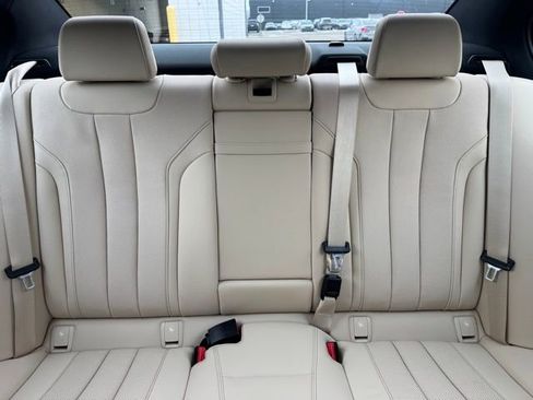 Certified 2023 BMW 530i xDrive w/ Premium Package image 27