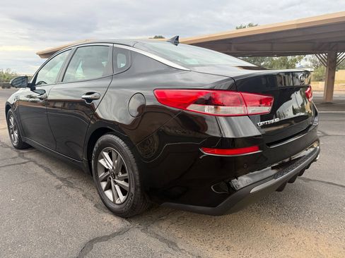 Used 2020 Kia Optima LX image 5