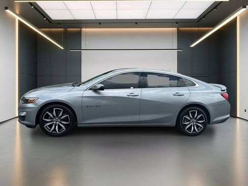 Used 2023 Chevrolet Malibu RS w/ LPO, Floor Liner Package FWD image 2