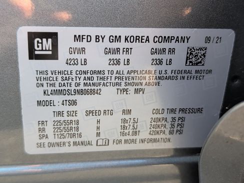 Used 2022 Buick Encore GX Select w/ Sport Touring Package image 31