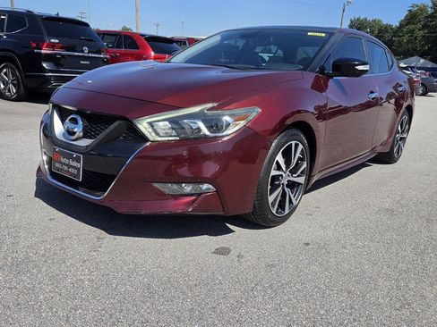 Used 2016 Nissan Maxima Platinum w/ Interior Lighting Package FWD image 1