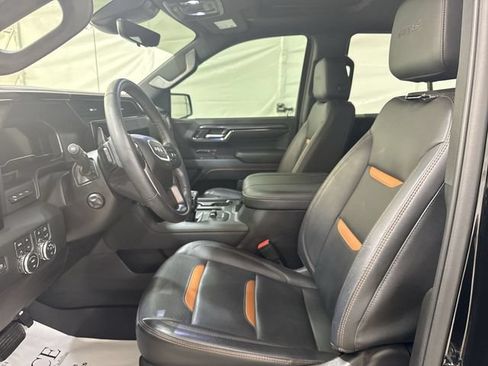 Used 2024 GMC Sierra 1500 AT4 w/ Technology Package AWD/4WD image 20