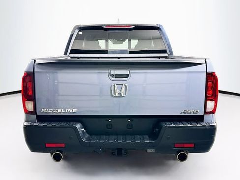 Used 2022 Honda Ridgeline Black Edition image 7