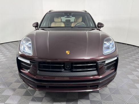 Certified 2024 Porsche Macan S AWD/4WD image 6