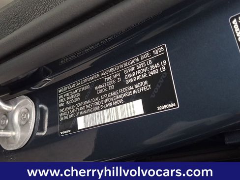 Certified 2026 Volvo XC40 B5 Ultra image 29