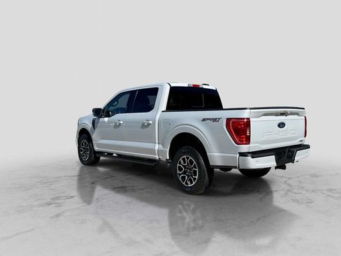 Used 2021 Ford F150 XLT w/ Equipment Group 302A High AWD/4WD image 4
