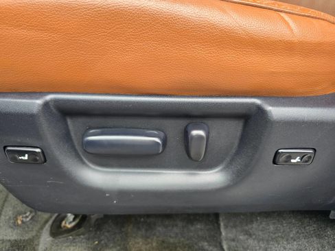 Used 2013 Toyota Sequoia Platinum image 14