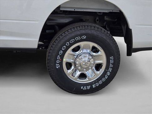 New 2026 RAM 2500 Tradesman w/ Chrome Appearance Group AWD/4WD image 10