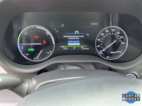 Used 2021 Toyota Sienna Limited image 12