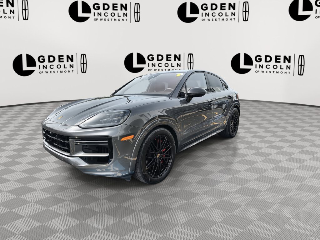 Used 2024 Porsche Cayenne Turbo AWD/4WD image 4
