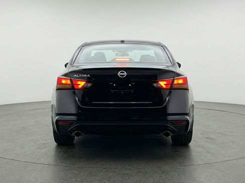 Used 2025 Nissan Altima 2.5 SV image 7