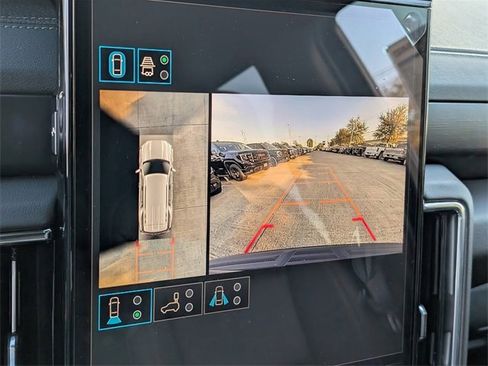 New 2026 GMC Yukon Denali image 12