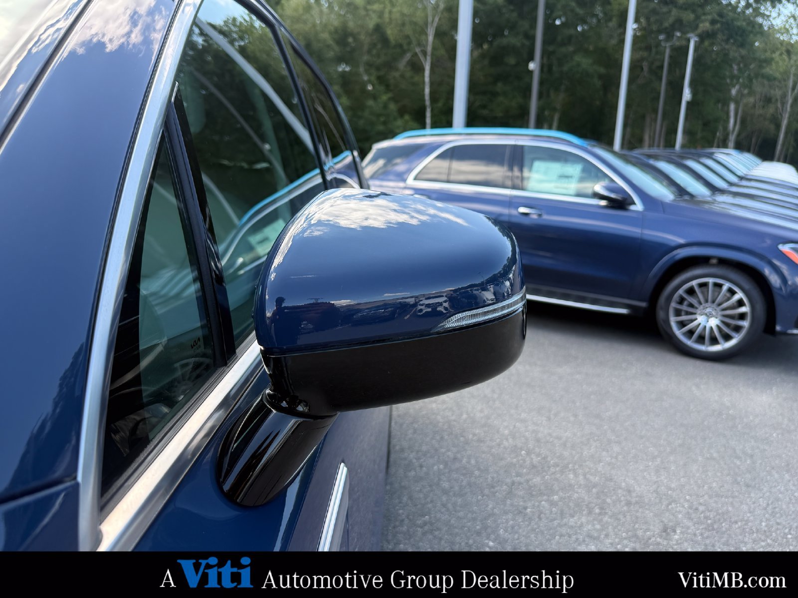Used 2025 Kia Sorento S FWD image 11