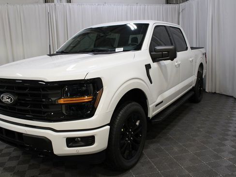 New 2026 Ford F150 XLT w/ Equipment Group 302A MID image 32