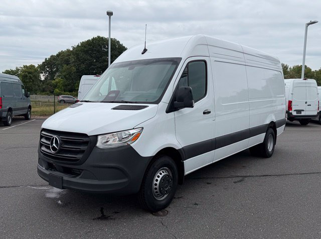 Used 2026 Mercedes-Benz Sprinter 3500 image 3