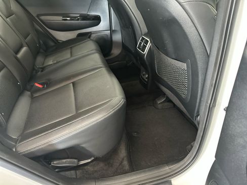 Used 2022 Kia Sportage EX image 8