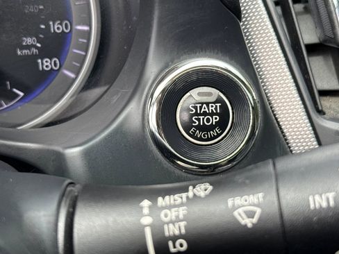 Used 2016 INFINITI Q50 3.0t Premium RWD image 32