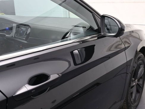 Certified 2024 Volkswagen Jetta SE w/ Panoramic Sunroof Package FWD image 13