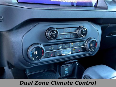 Used 2025 Ford Bronco Big Bend AWD/4WD image 15