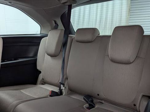 Used 2023 Honda Odyssey EX image 17