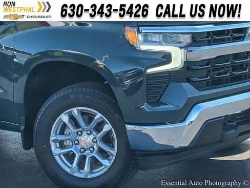 New 2026 Chevrolet Silverado 1500 LT image 3