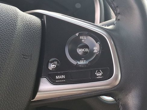 Used 2022 Honda CR-V Touring image 18