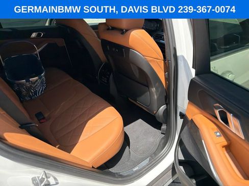 Used 2023 BMW X5 xDrive40i w/ Premium Package AWD/4WD image 29