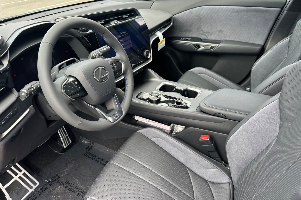 New 2026 Lexus RZ 450e AWD w/ Luxury Package image 10