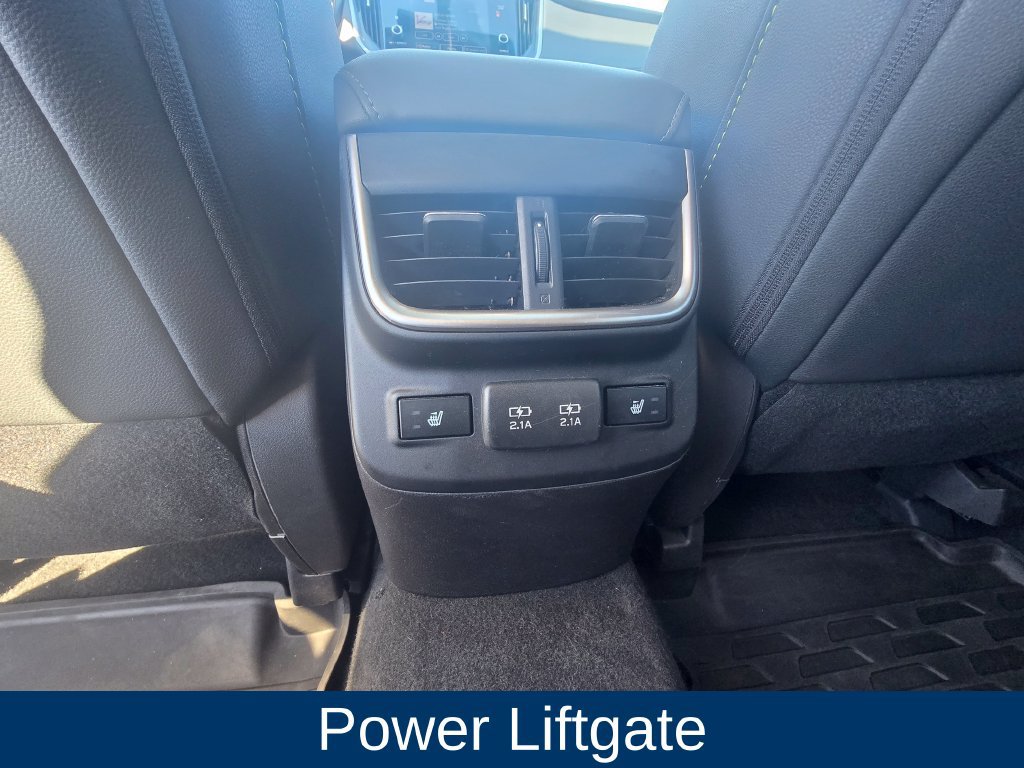 Used 2020 Subaru Outback Onyx Edition XT AWD/4WD image 13