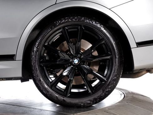 Used 2024 BMW X7 M60i w/ Executive Package AWD/4WD image 15