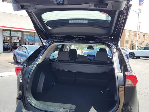 Certified 2025 Toyota RAV4 XLE AWD/4WD image 27