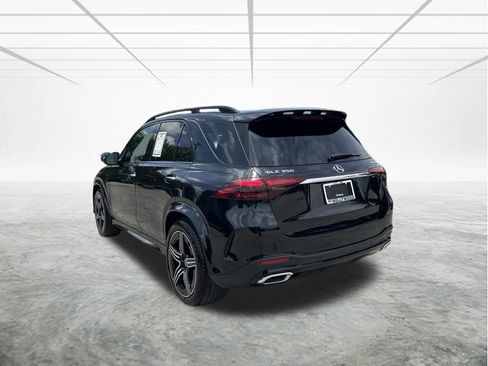 Used 2025 Mercedes-Benz GLE 350 4MATIC w/ AMG Line Exterior image 6