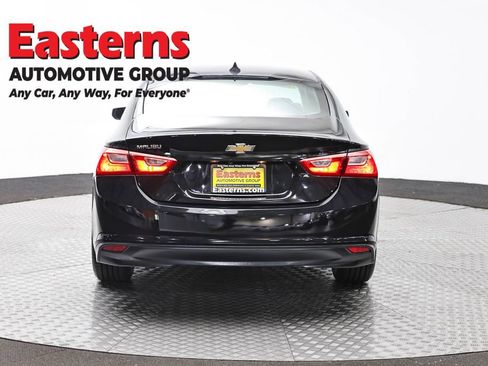 Used 2020 Chevrolet Malibu LS FWD image 6