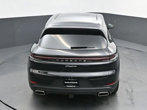 New 2026 Porsche Cayenne AWD/4WD image 29