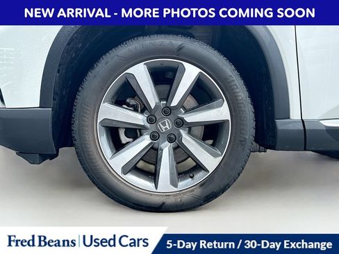 Used 2024 Honda Pilot Touring image 11