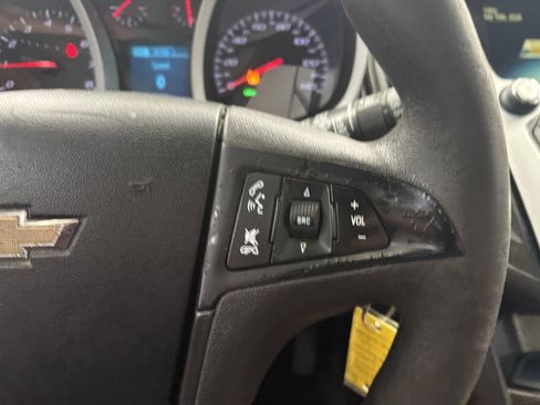 Used 2017 Chevrolet Equinox LS FWD image 27